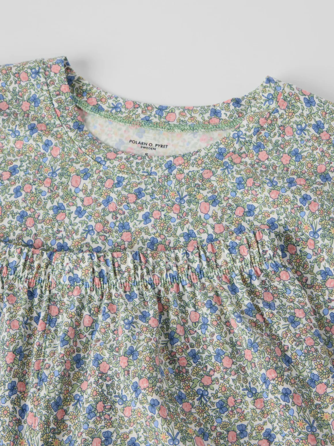 Pyjamas blommig vuxen