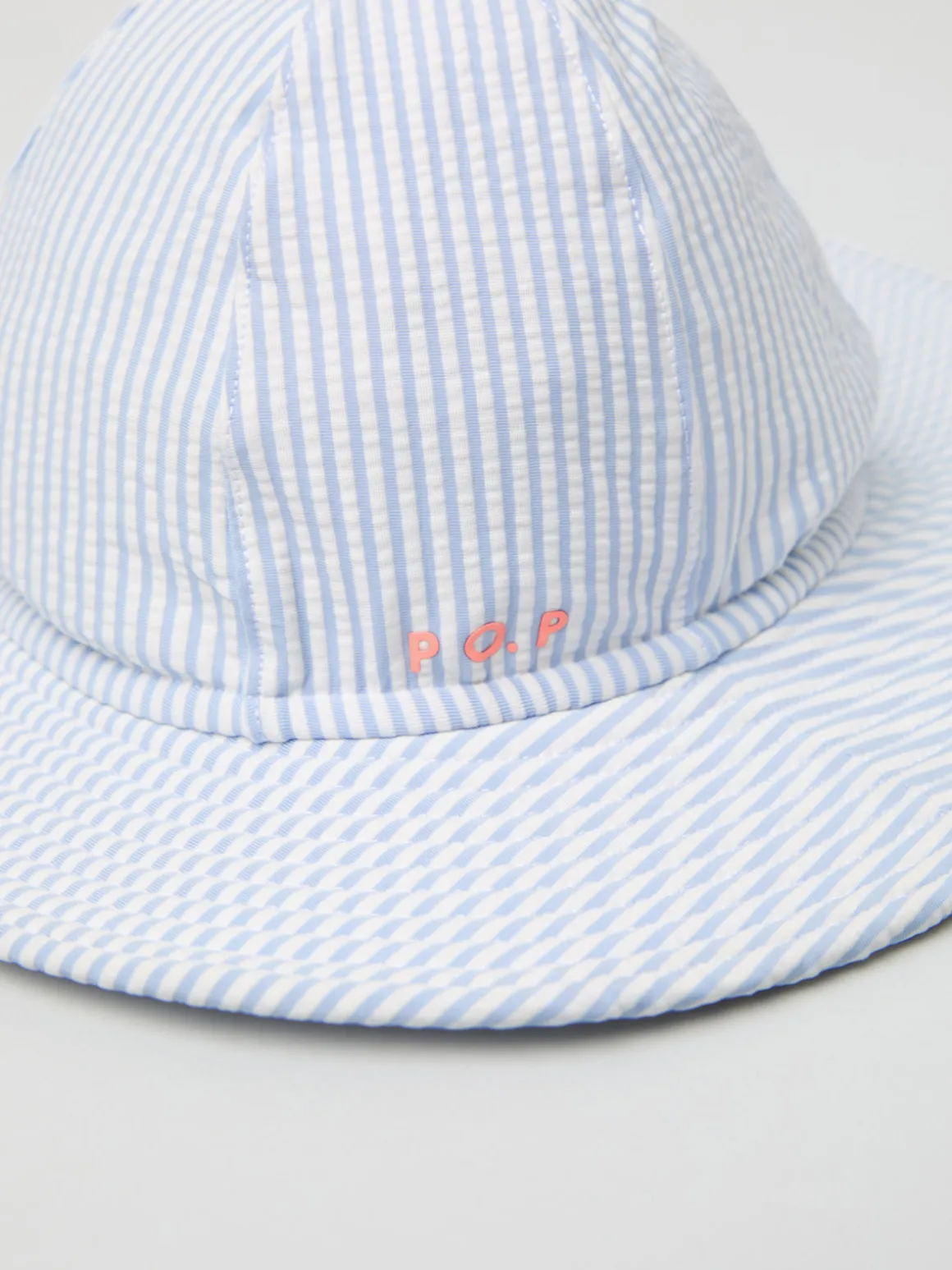 UV-solhatt randig